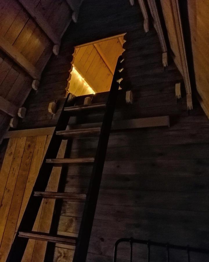 Cabane Azur Mountain Vallauris Exterior photo
